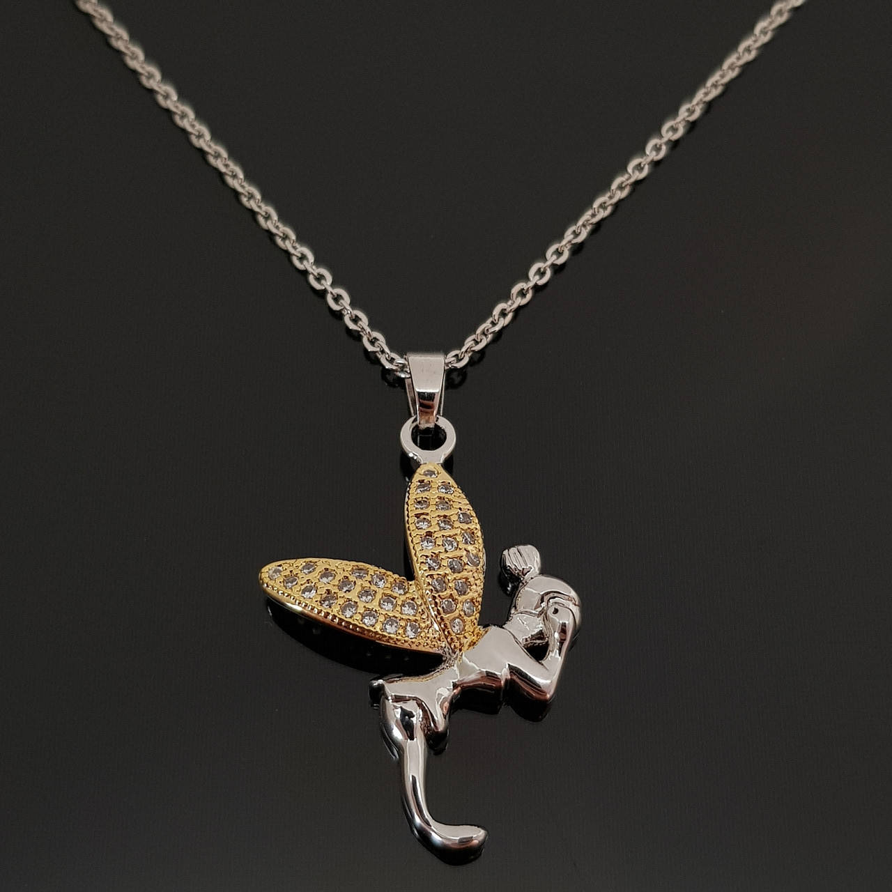 

Ангелочек. Кулон с цепочкой