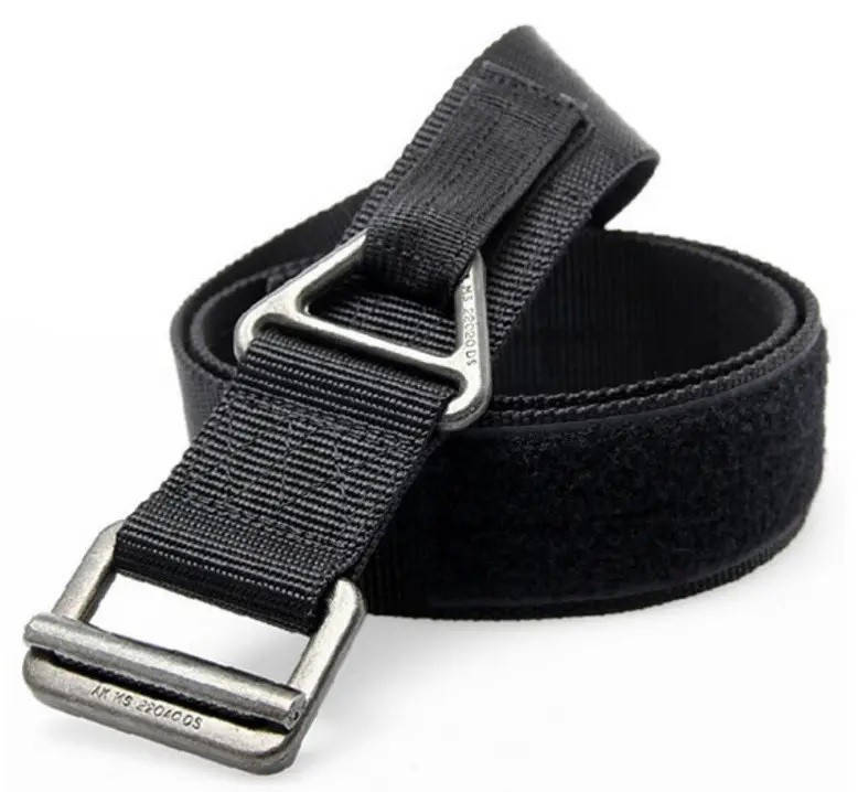 

Ремень тактический Blackhawk железное крепление 4 х 125 см Черный