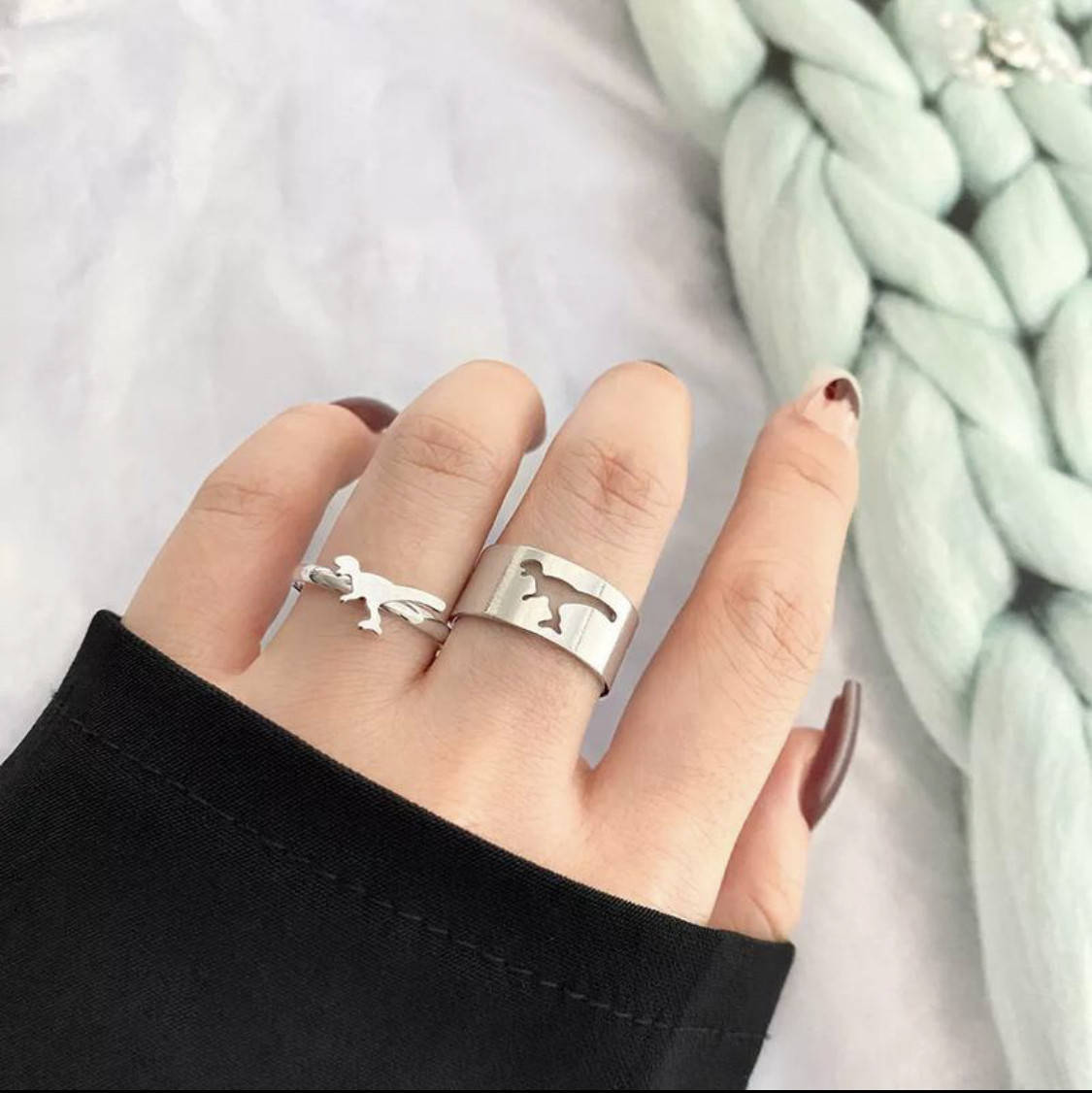 

Парные Кольца для Влюбленных "динозаврик"