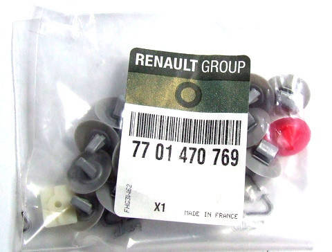 

Renault 770147076- Комплект клипс крепления молдинга на Renault Trafic 2, Opel Vivaro A,Primastar (2001-2014)