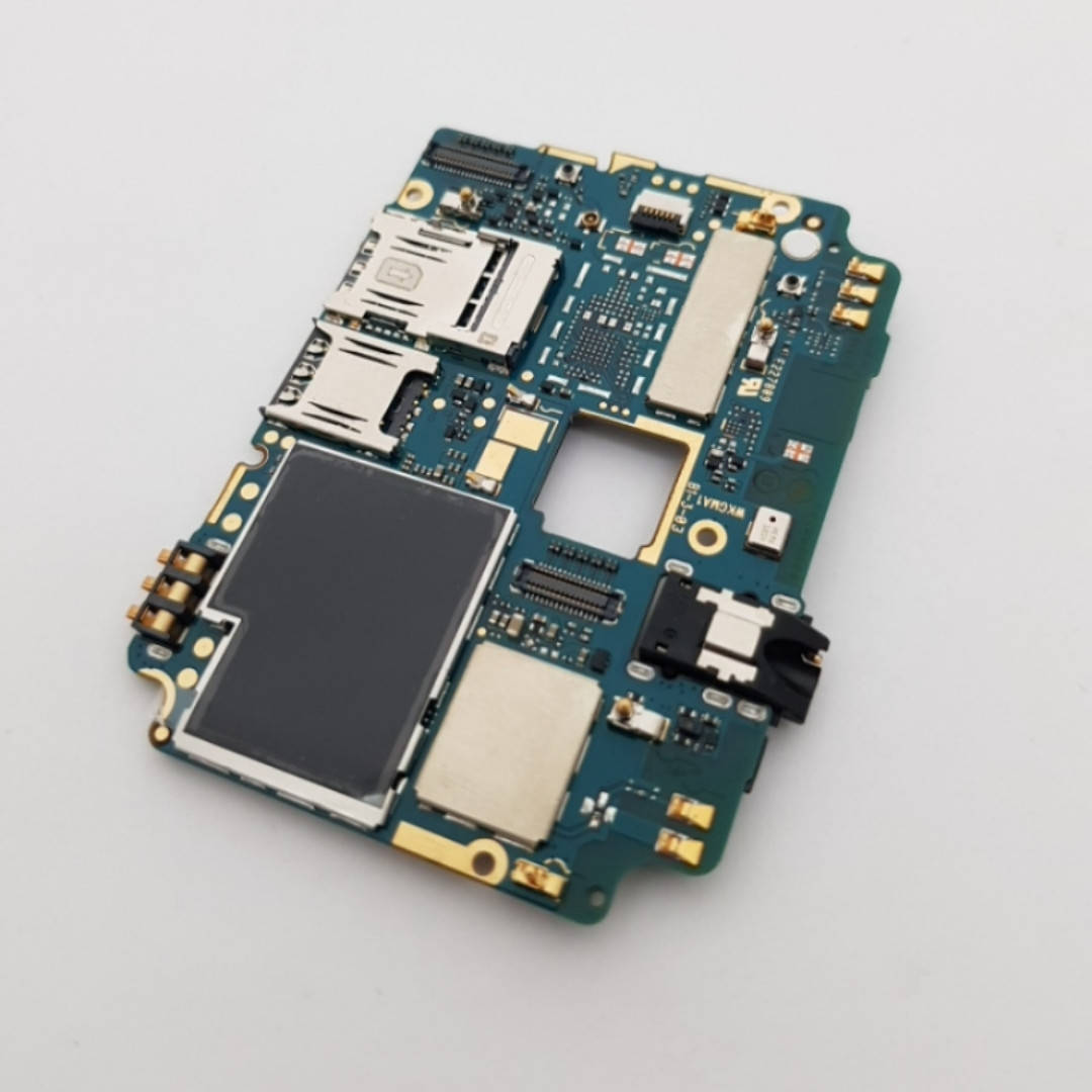 

Плата материнская Motorola XT1762 2/16Gb новая сервисный оригинал