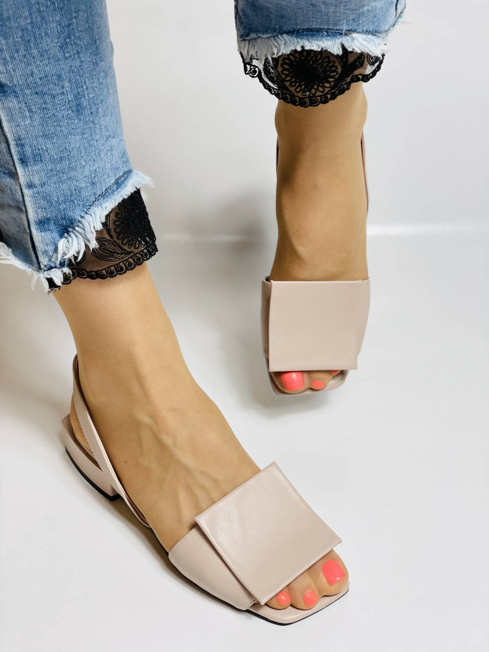 

Evromoda. Модные женские кожаные босоножки. Натуральная кожа. Турция. Размер 36 37
