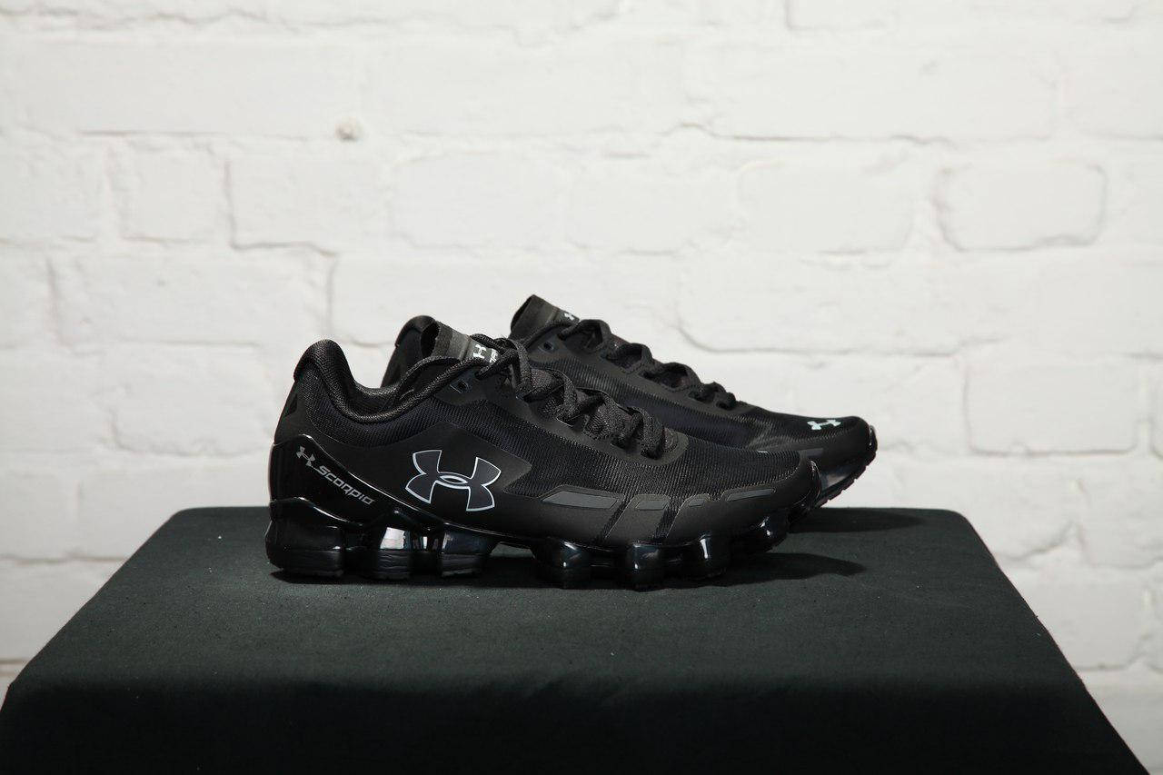 

Мужские кроссовки Under Armour Scorpio Running shoes black and silver, Черный