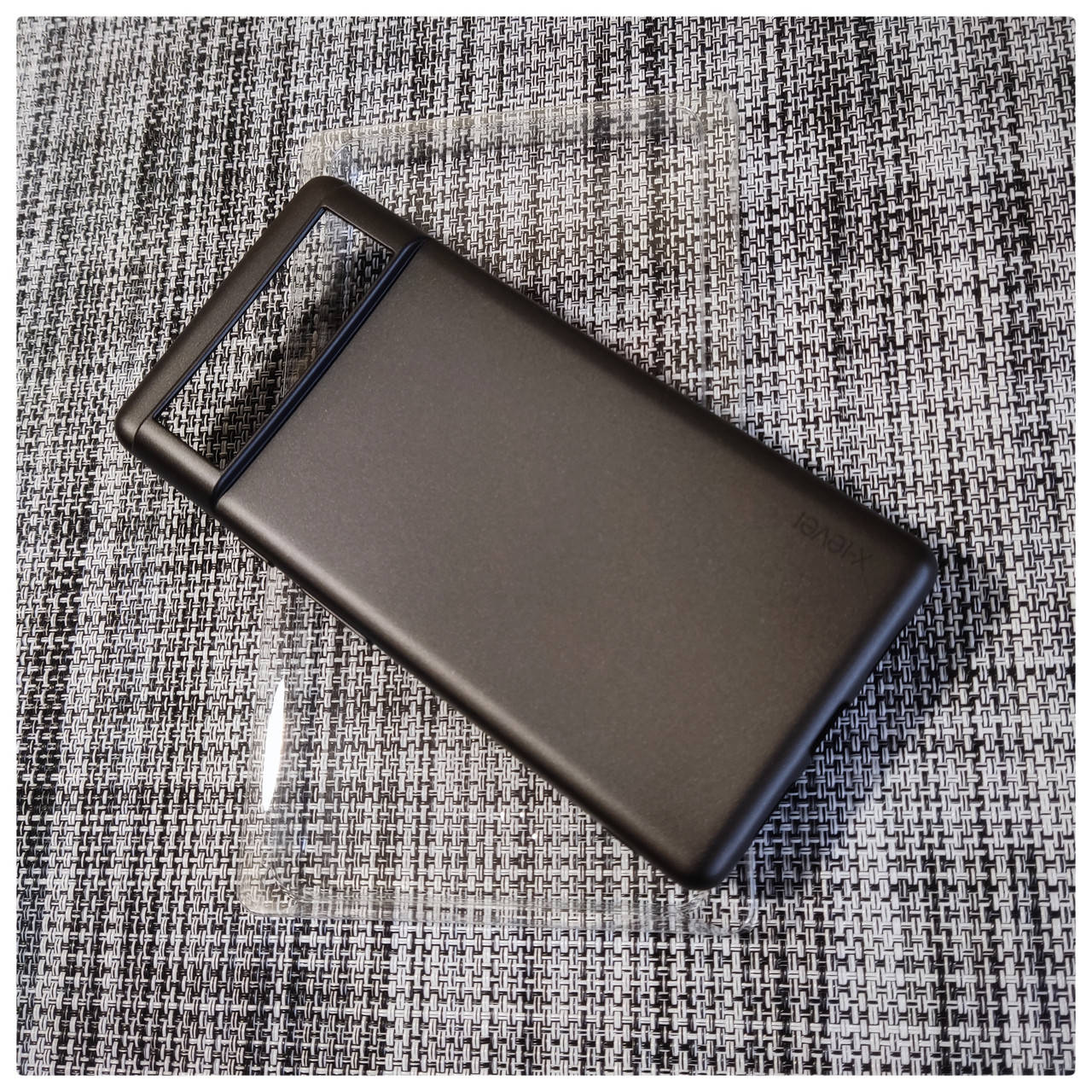 

Тонкий чехол X-LEVEL для Google Pixel Пиксель 6 Черный