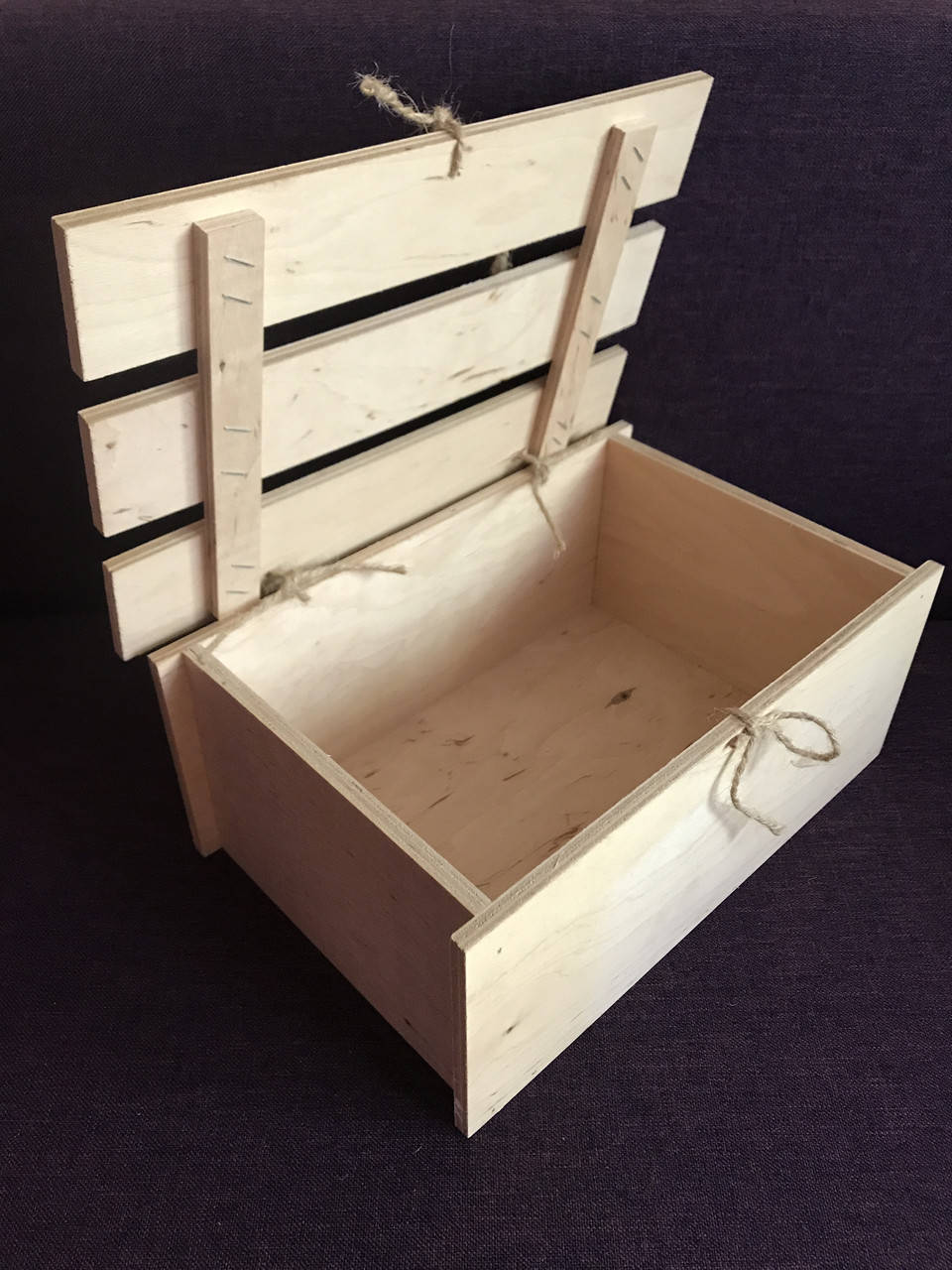 

Ящик деревянный 25*17*10.5 с крышкой для декора, подарков, декупажа, оазиса, цветов