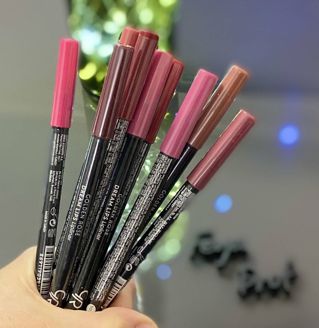 

Карандаш для губ GOLDEN ROSE Dream