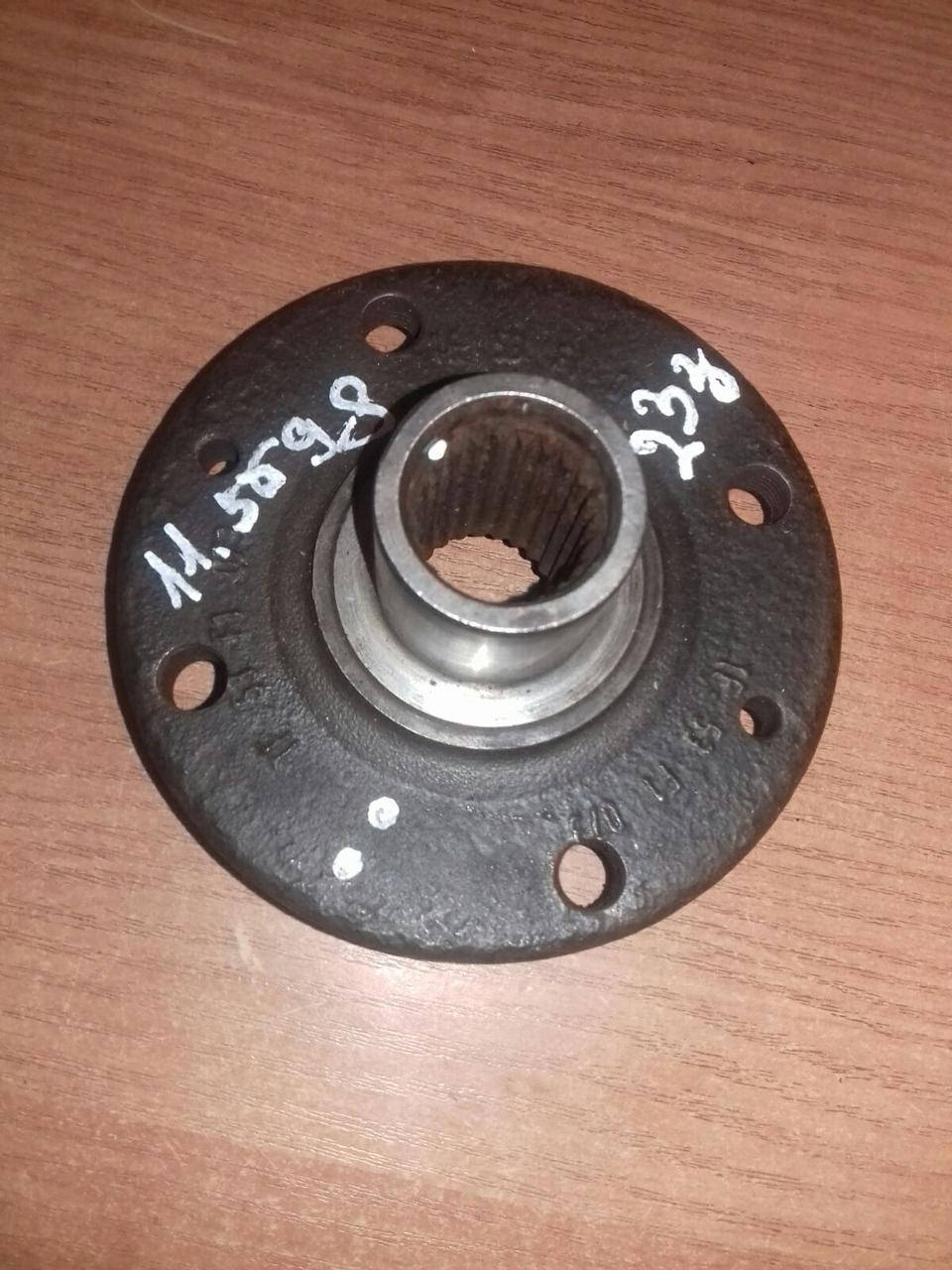 

Передняя ступица Рено Кенго. 23 шлица. Б.У