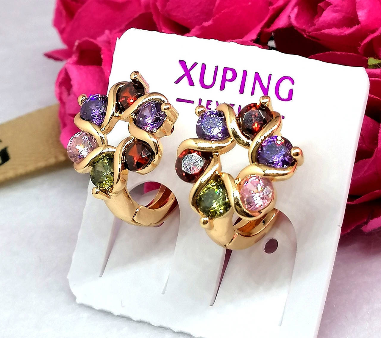 

Красивые серьги из медицинского золота. Ювелирная бижутерия Xuping. Позолоченные серьги