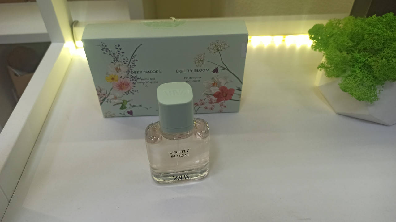 

Жіночі парфуми ZARA Lightly Bloom тестер 30 мл