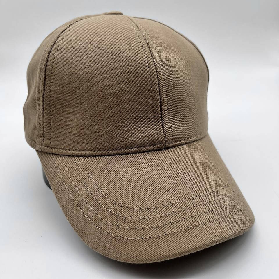 

Мужская кепка цвета койот