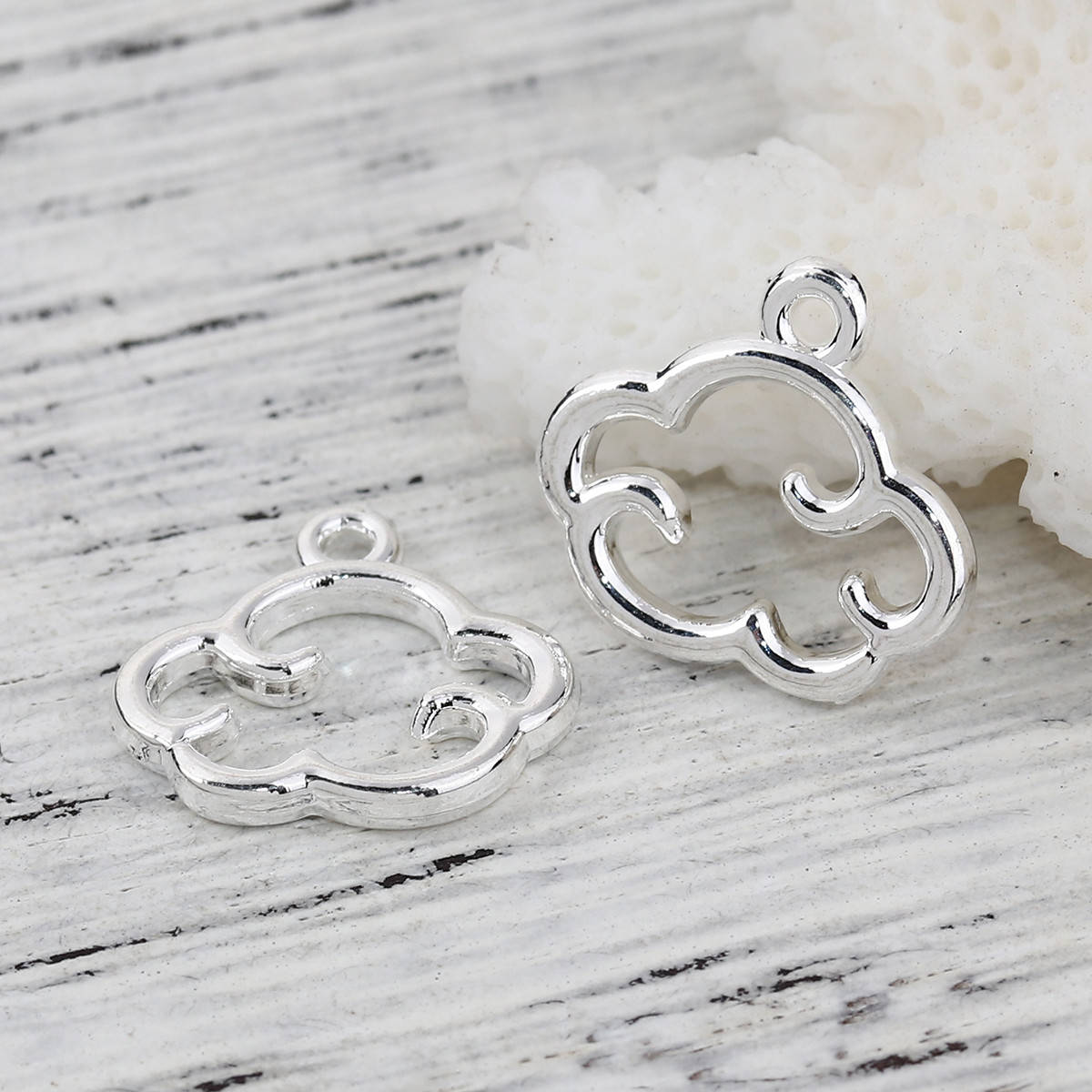 

Подвеска Облако, Туча, Цинковый сплав, Цвет: серебро, 15 mm x 14 mm, Подходит под заливку эпоксидной смолы
