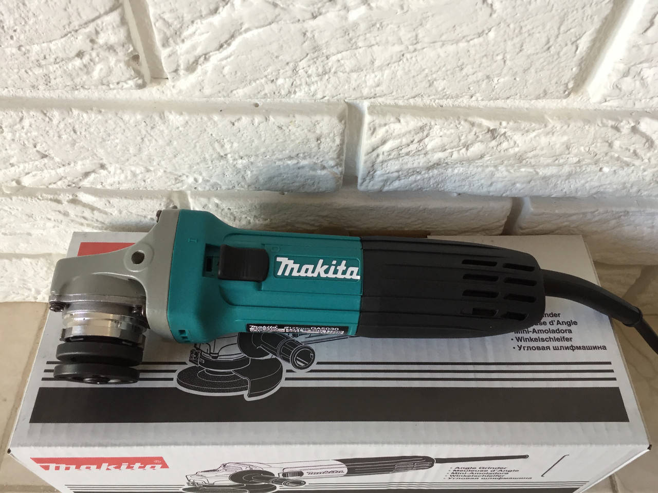 

Болгарка, ушм Makita GA5030 | Гарантия 1год | 720Вт | 125мм