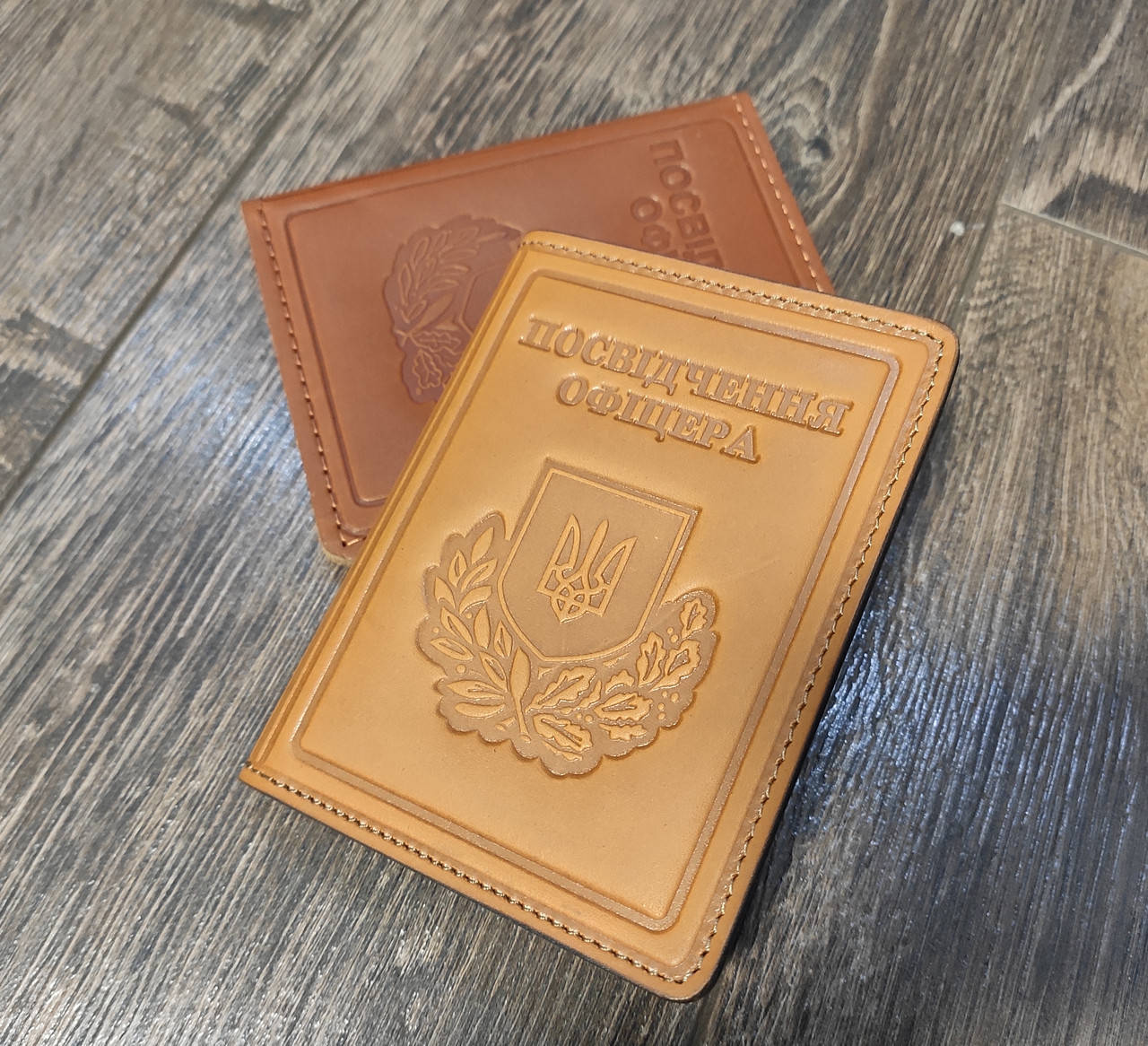 

Шкіряна обкладинка на посвідчення офіцера (преміум рижа)