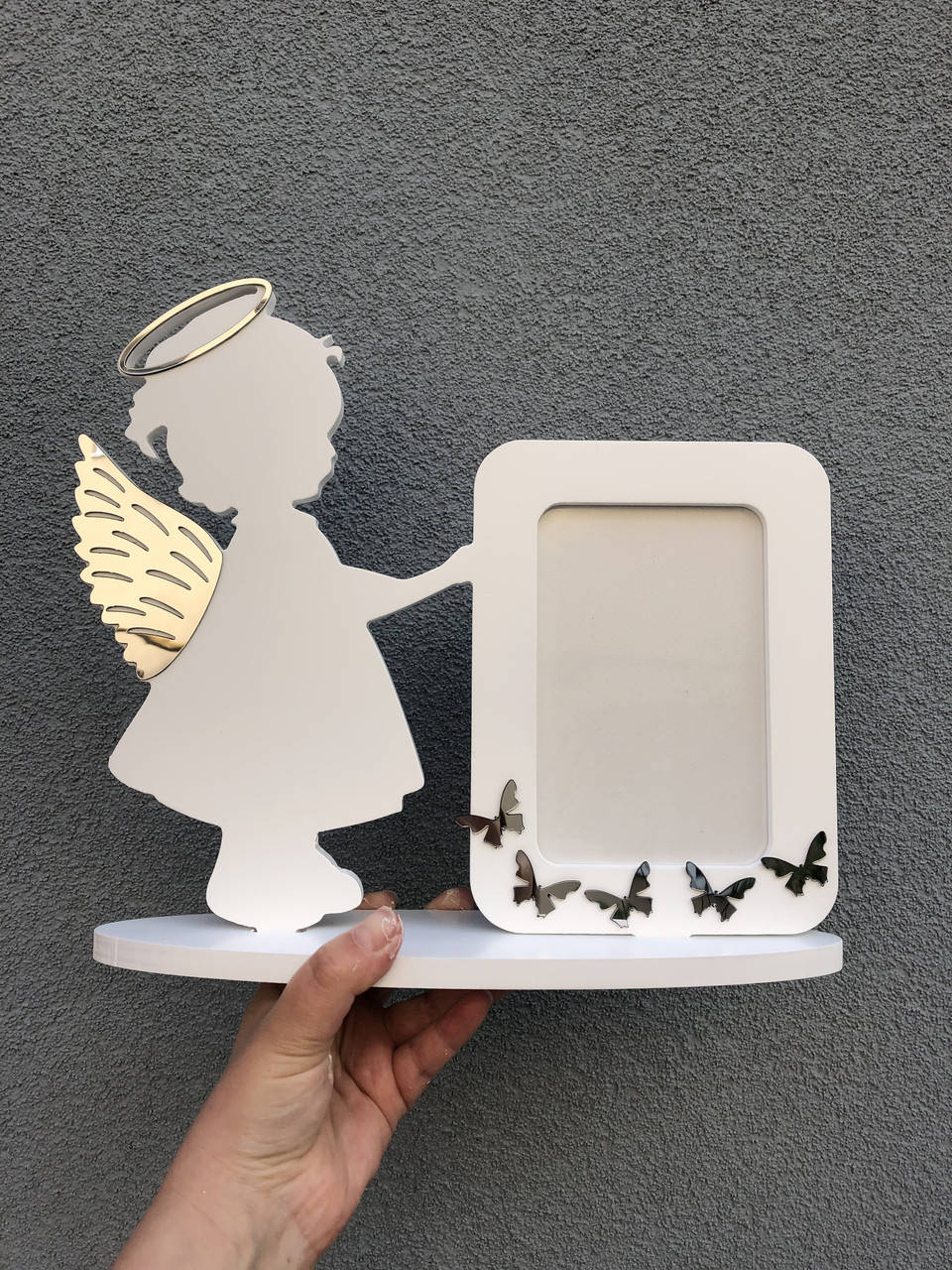 

Фоторамка для девочки на Первое Причастие на фото 10*15см, толщина дерева 1см