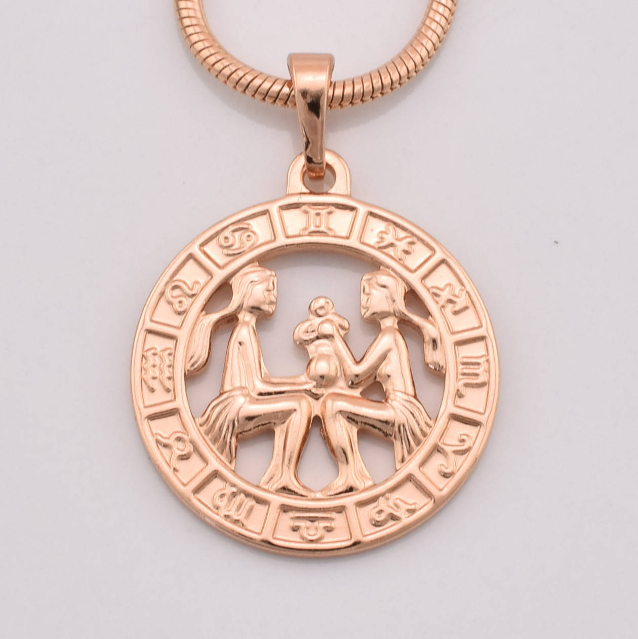 

Знак зодиака Xuping для цепочек до 3 мм 80014 Близнецы размер 27х20 мм позолота РО