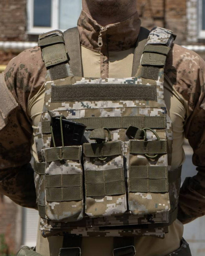 

Плитоноска НАТО пиксель