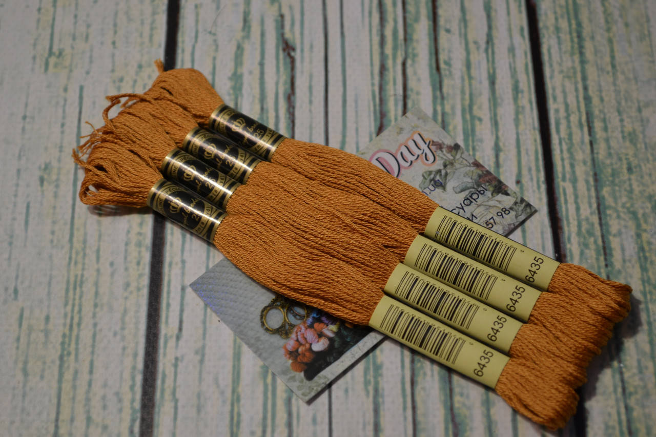 

Мулине Royal Broderie, цвет №435