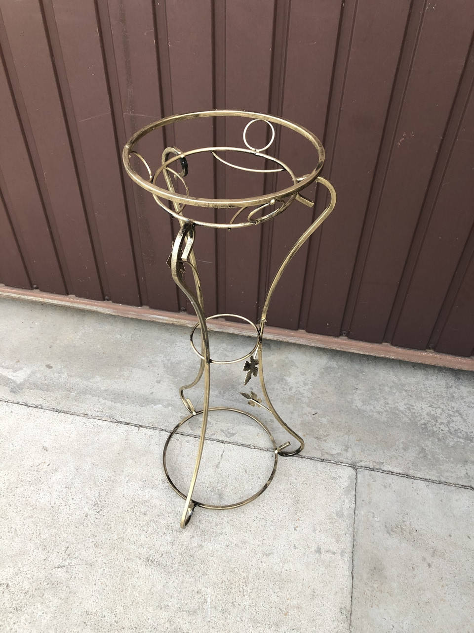 

Подставка для цветов 1 ел. большая (81*36 см)