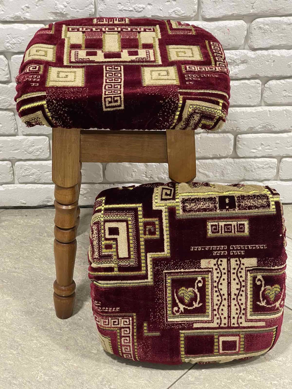 

Чехлы на табуретки, комплект 4шт.