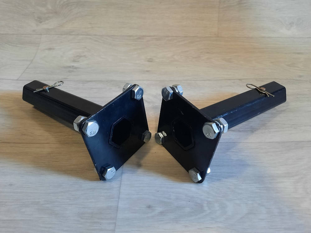 

Ступицы на мотоблок 32 мм, длина 210 мм+болты, шплинт+стопор.