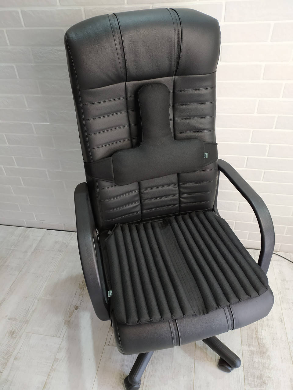 

Ортопедические подушки для сидения EKKOSEAT на офисное кресло руководителя, секторальные (комплект).