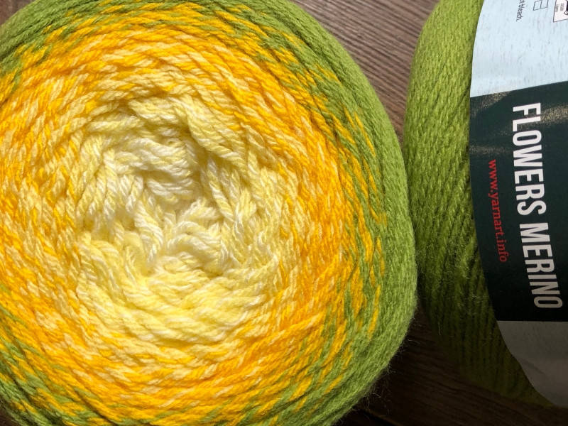 

Пряжа Flowers Merino Yarnart-549