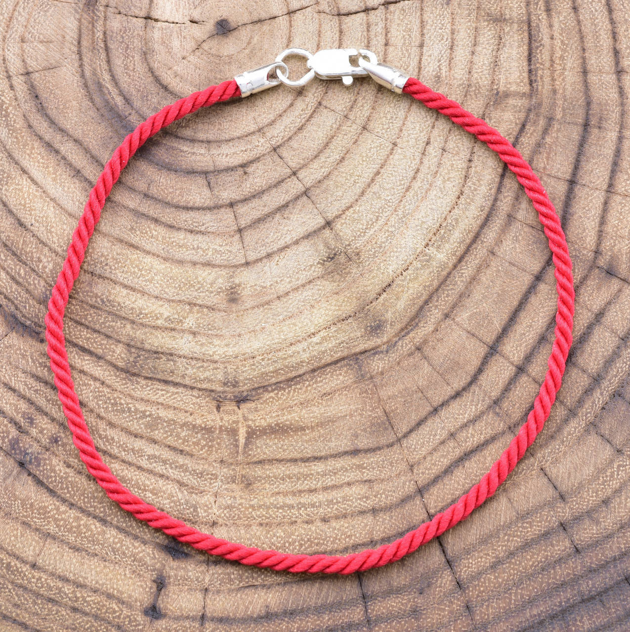 

Серебряный оберег Красная нить ширина 2 мм длина 20