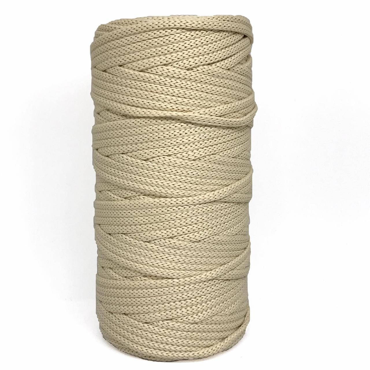 

Полиэфирный шнур 4мм Soft, Светлый беж, Бежевый