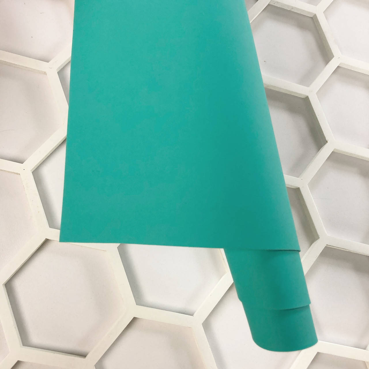 

Шкірзамінник палітурний - матовий (ефект резини) - бірюзовий VH257 - 25х35 см