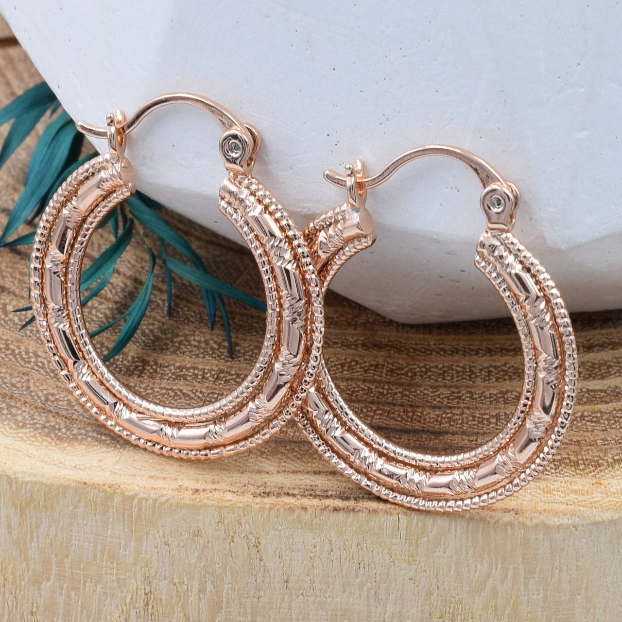 

Серьги кольца 30712 размер 28х2 мм вес 4.7 г позолота РО