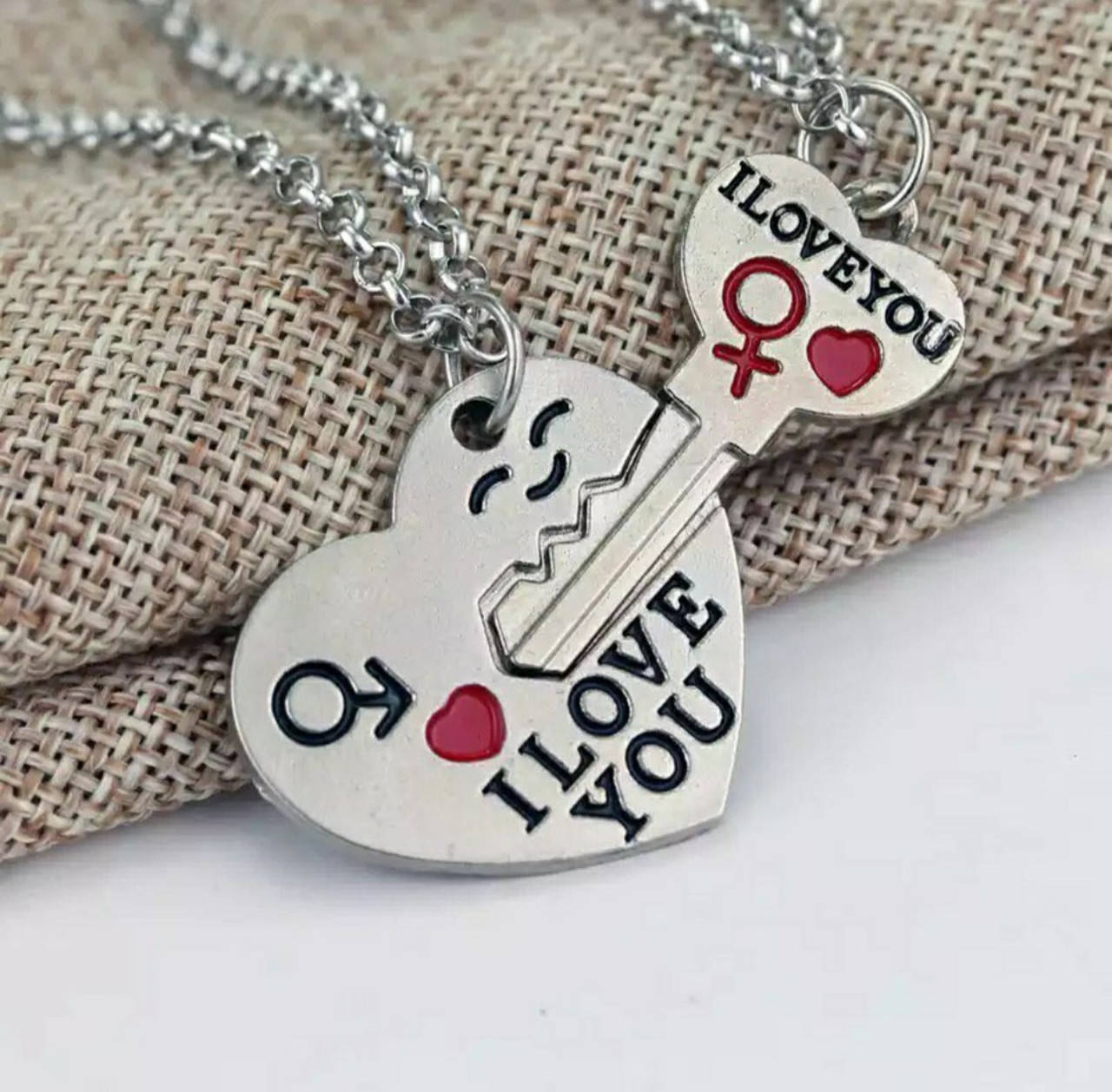 

❤️Парні кулони для закоханих + коробочка в подарунок ❤️