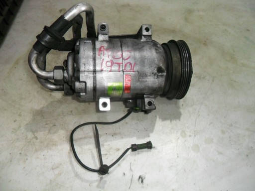 

AUDI A4 B5 Компрессор кондиционера 8D0260805D