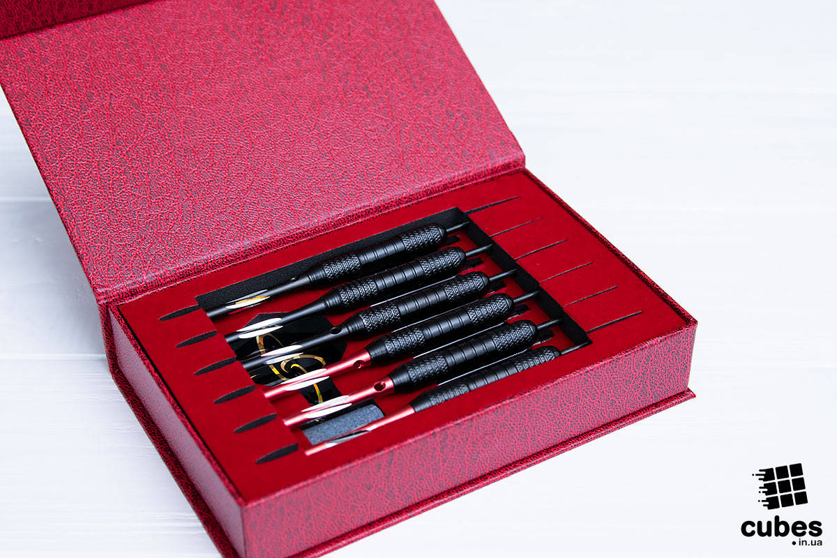 

Дротики для дартс «Champion set» (6 шт.+аксессуары)