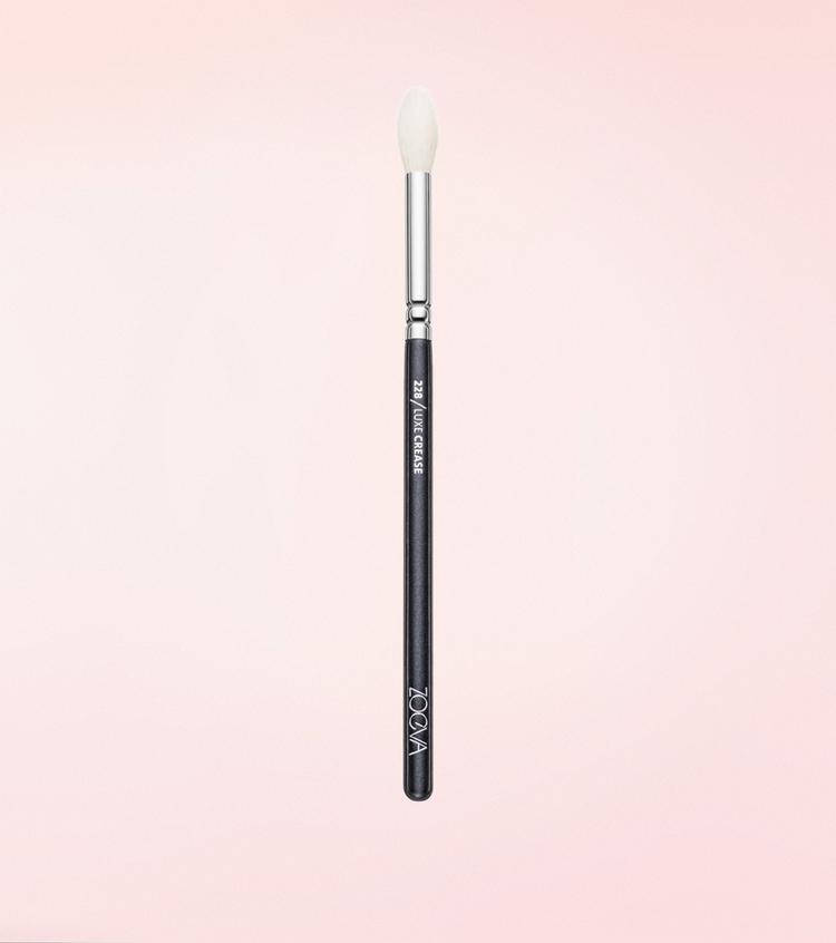 

Кисть Zoeva 228 Luxe Crease - для растушевки теней (топ продаж)
