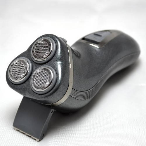 

Электробритва GEMEI GM-7500! Новье