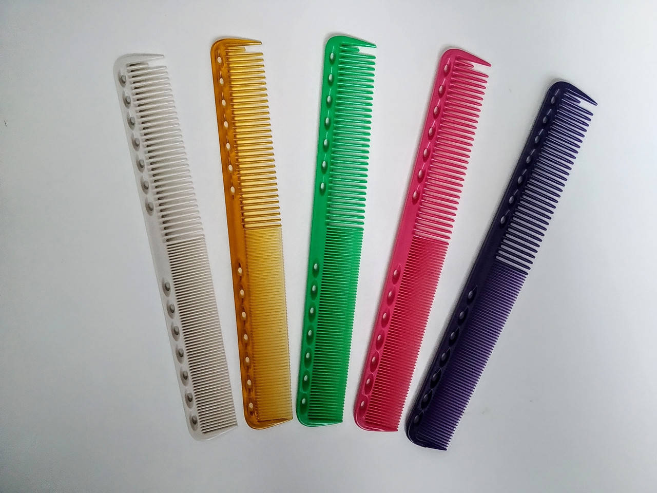 

Профессиональная расчёска планка для стрижки волос