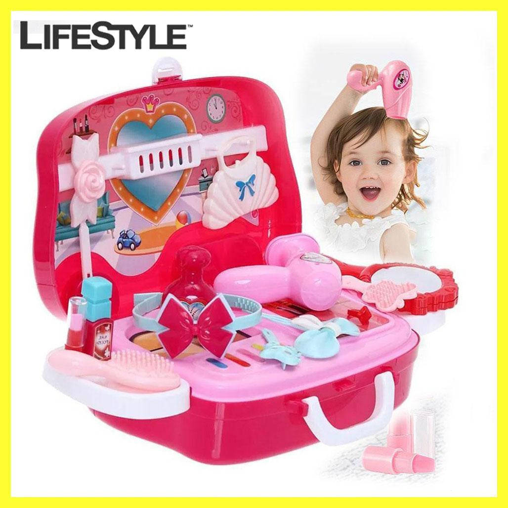 

Игровой набор для девочки / Салон красоты HAPPY DRESSER / набор стилиста (777)
