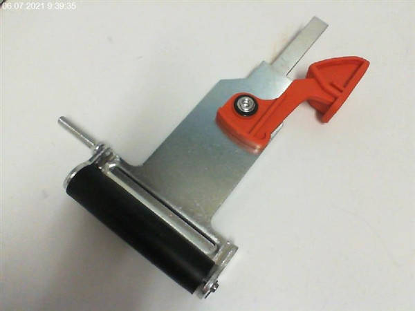 

Направляюча з роликом BLACK&DECKER KA88 589384-00N