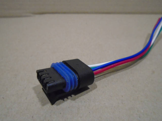 

Разъем датчика регулятора холостого хода РХХ ВАЗ, Ланос, Сенс, Авео, Лачетти, Нива, Приора, Калина, Опель