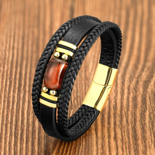 

Браслет мужской кожаный с камнем черный