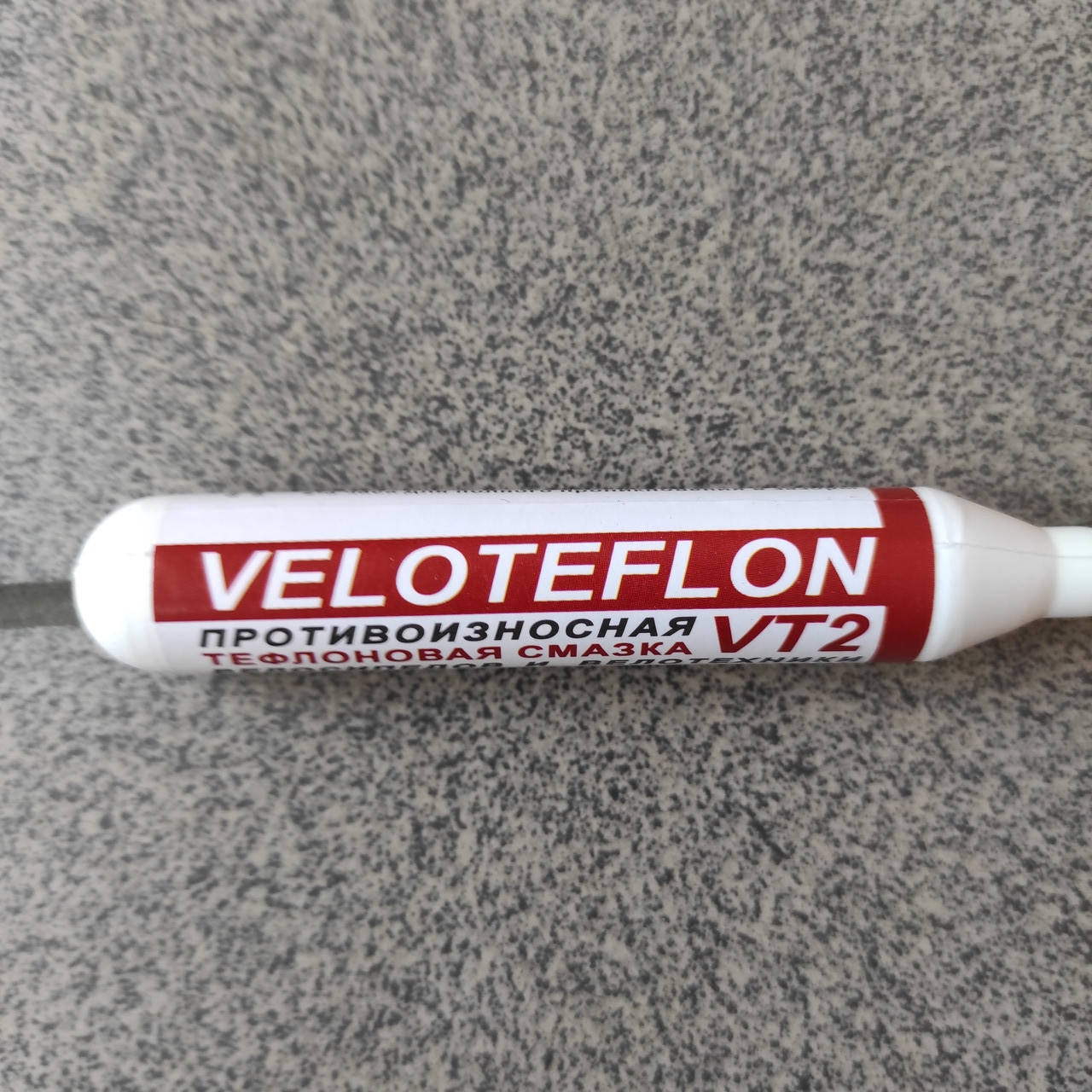 

Смазка для велосипедов тефлоновая.