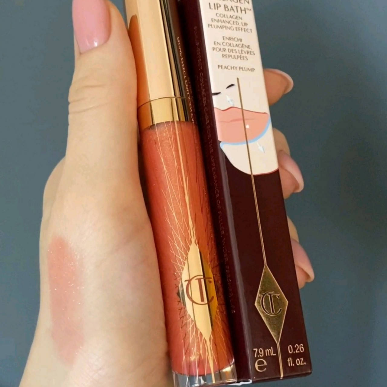

Блеск для губ Charlotte Tilbury Collagen Lip Bath (Peachy Plump) 7.9 ml