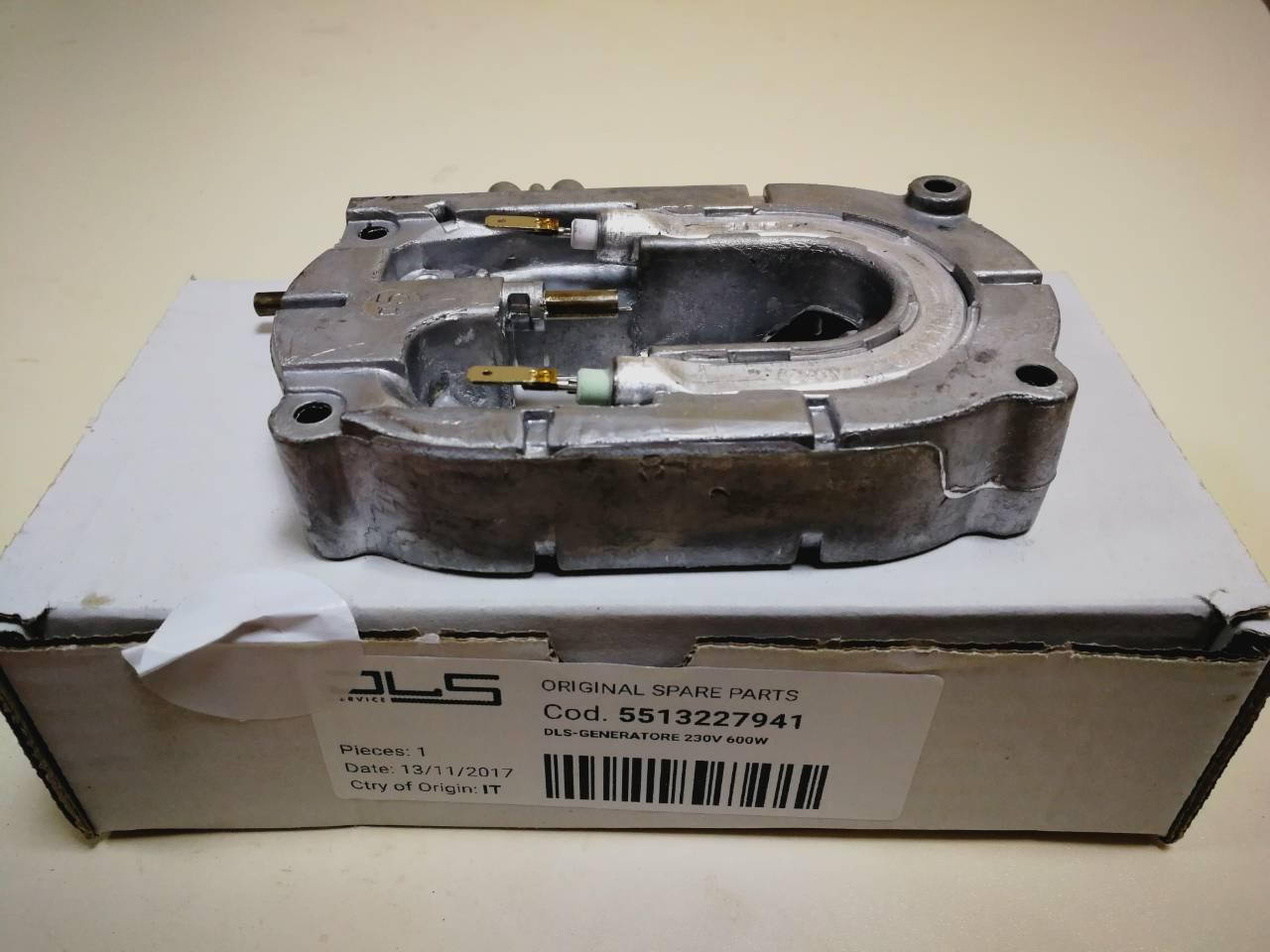 

Бойлер, тени Delonghi 5513227941