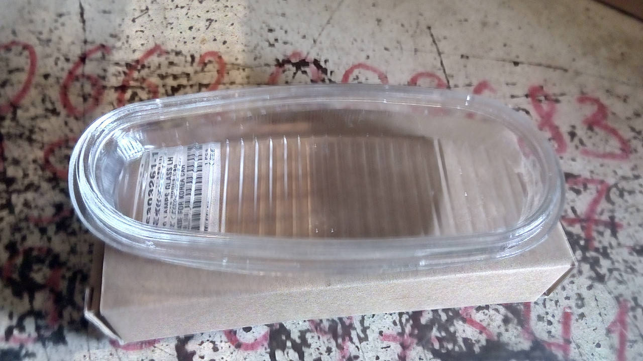 

Стекло противотуманной фары правое Ланос Сенс