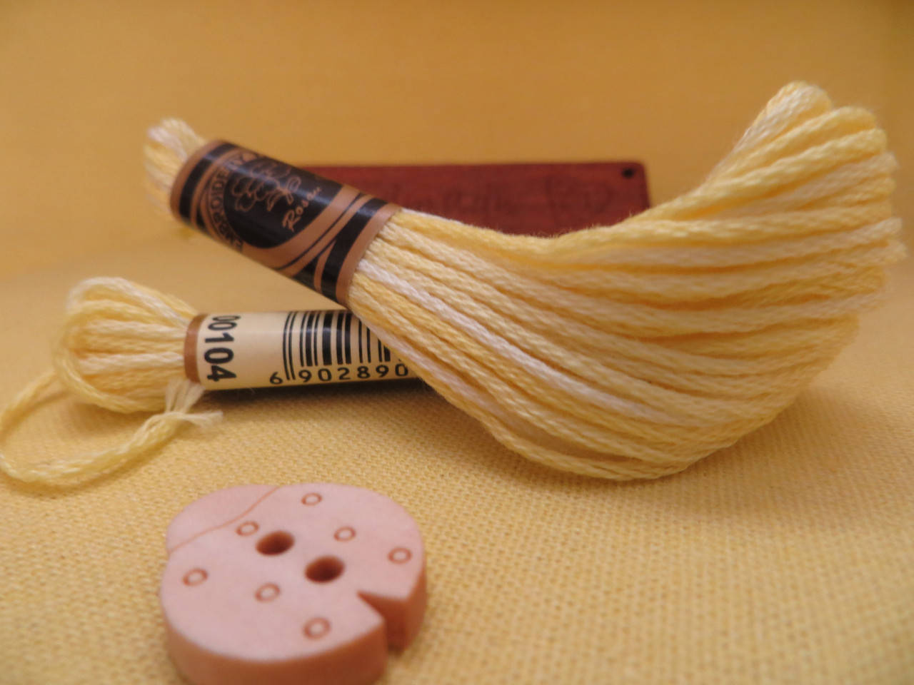 

Мулине ROSACE №104