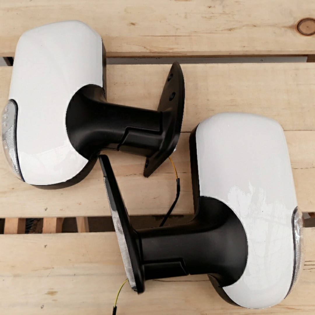 

Боковые зеркала с повторителем поворота на Газель.