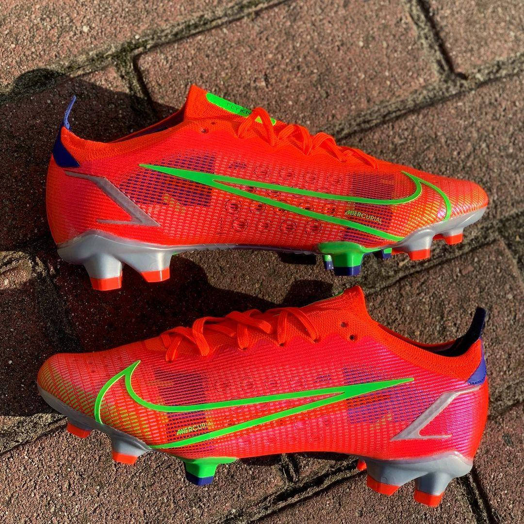 

Бутсы Nike Mercurial Vapor 14 футбольная обувь найк меркуриал красные, Красный