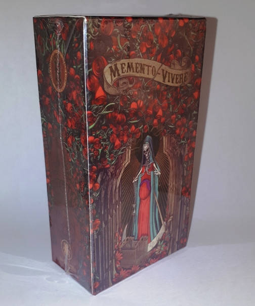 

Карты Таро Святой Смерти в коробке с инструкцией. Santa Muerte tarot. Большой размер, Карты 12 х 6,5 см.