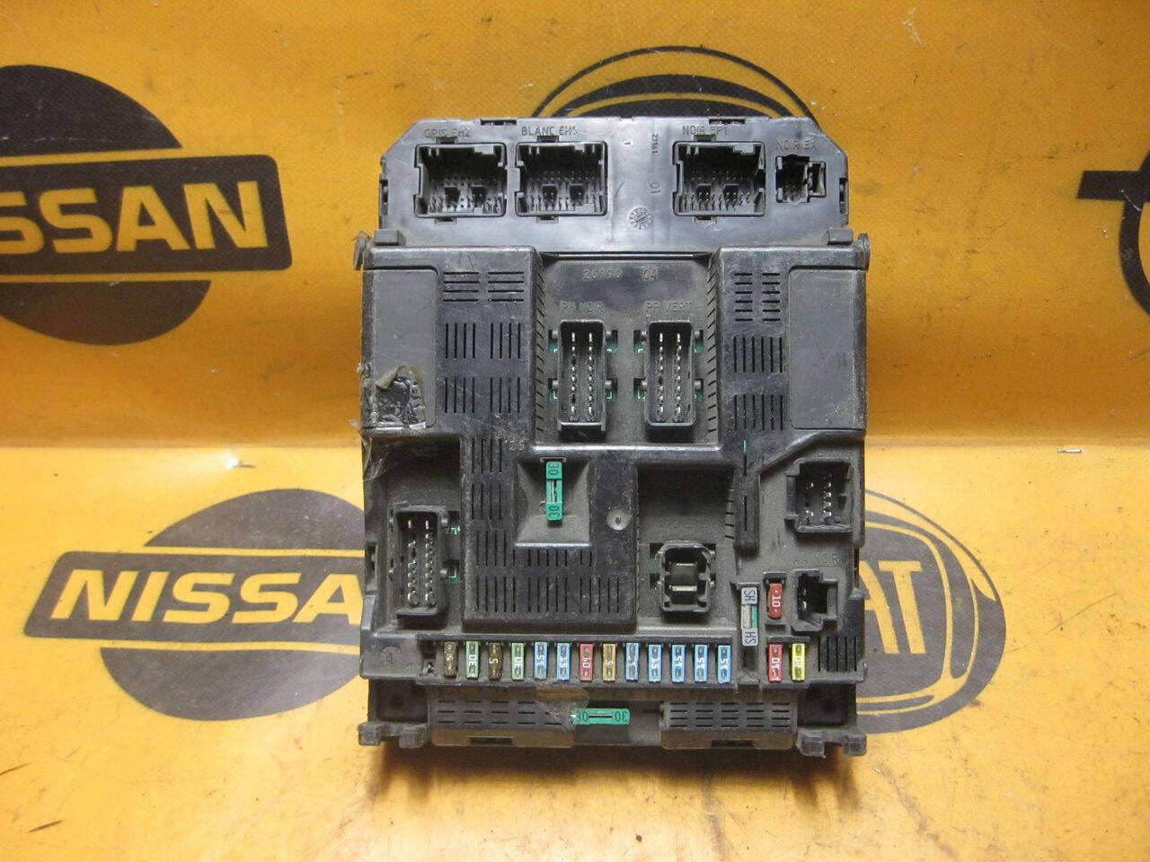 

Б/У Блок предохранителя BSI PEUGEOT 307 9644098180