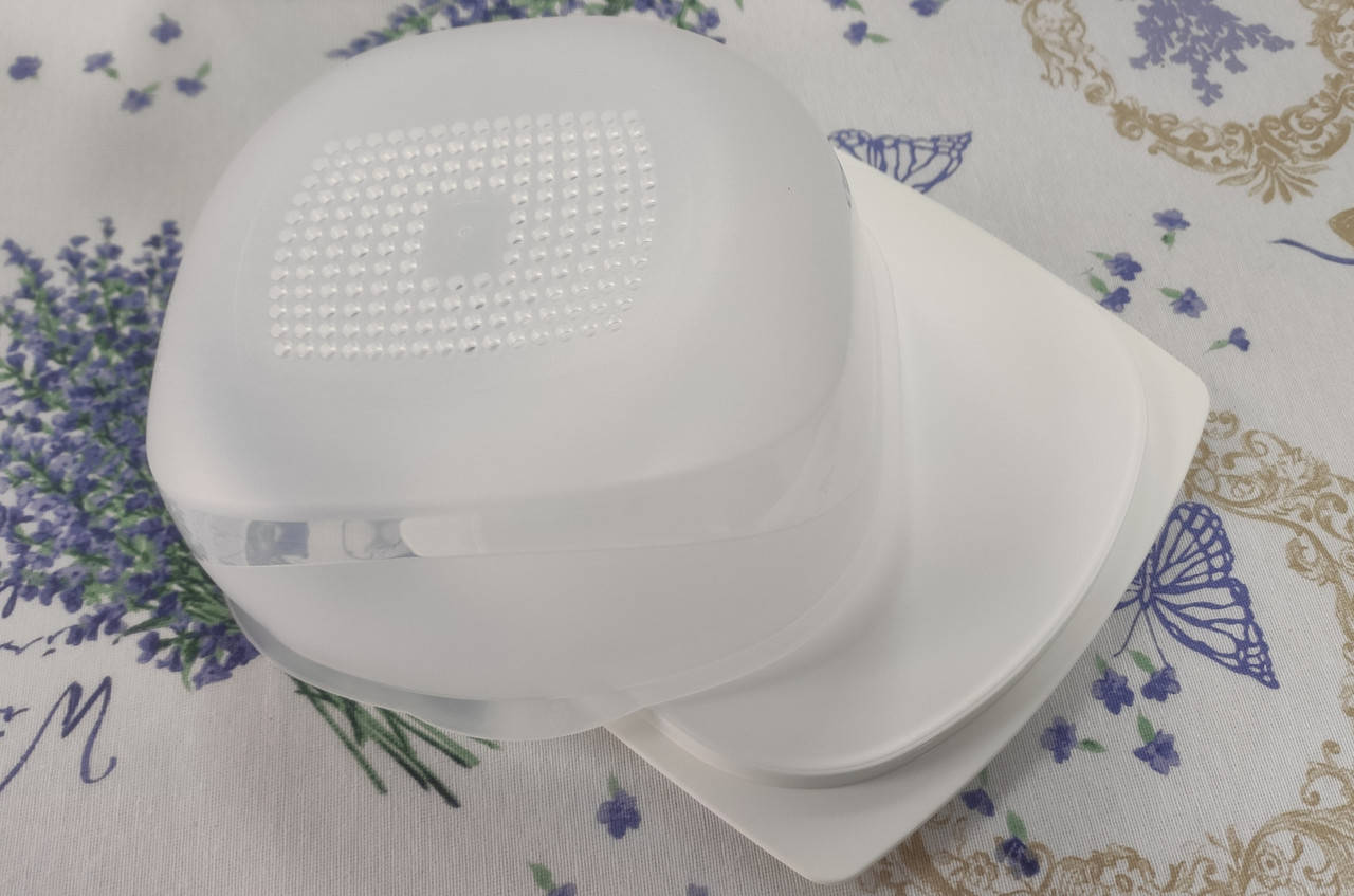 

Умная Сырница "Кроха" (15,5*16,5*6,5см) Tupperware
